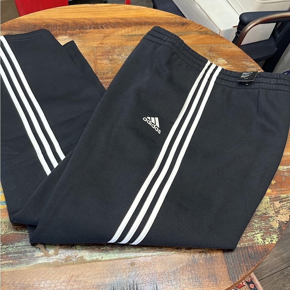 NWT Men’s Adidas Multi Sport Pants